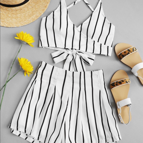 Pants - NWOT Stripe Two Pieces Shorts